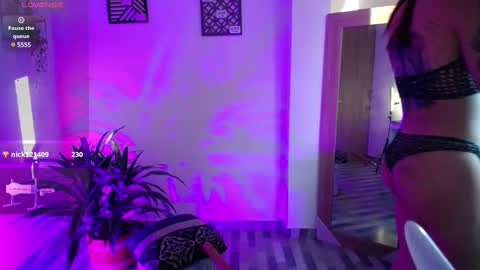 luciiana online show from December 10, 2024, 11:32 am