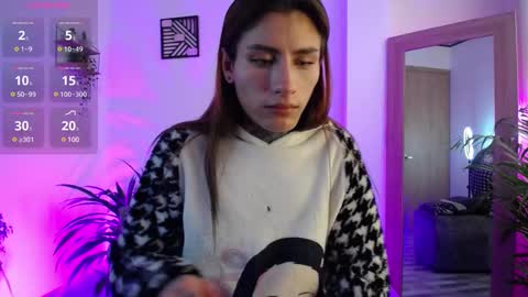 luciiana online show from December 27, 2024, 3:04 pm