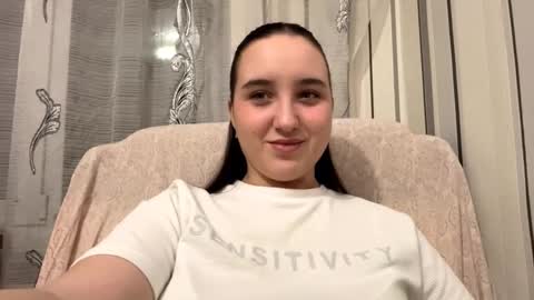 Snapshot of lucindapano chatting on December 13, 2025, 9:53 pm Sofia online show from December 13, 2025, 9:53 pm