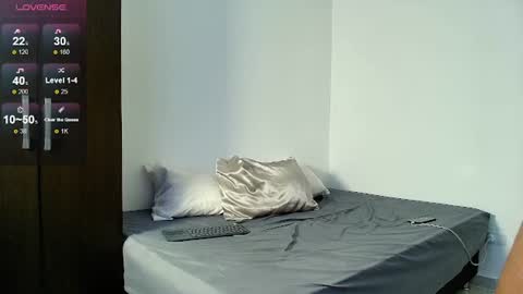 Snapshot of lucio__fox chatting on July 9, 2026, 12:09 pm Lucio online show from July 9, 2026, 12:09 pm