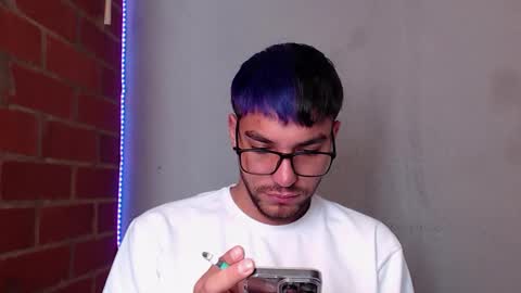 Snapshot of lucky_blessed chatting on January 7, 2026, 2:19 pm lucky_blessed online show from January 7, 2026, 2:19 pm