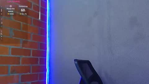 Snapshot of lucky_blessed chatting on February 14, 2026, 11:01 pm lucky_blessed online show from February 14, 2026, 11:01 pm