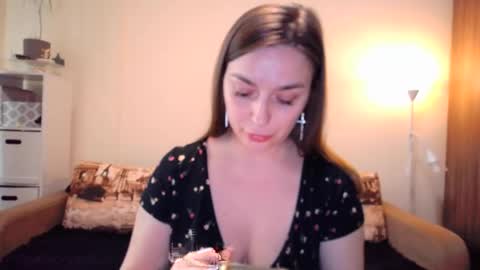 lucky_foryou_baby online show from February 25, 2025, 10:04 am