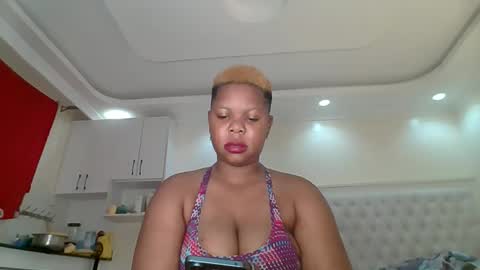 Snapshot of lucky_joy chatting on April 7, 2026, 6:36 am Lucky joy online show from April 7, 2026, 6:36 am