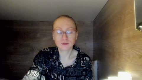 Snapshot of lucky_licky20 chatting on January 18, 2025, 2:58 am lucky_licky20 online show from January 18, 2025, 2:58 am
