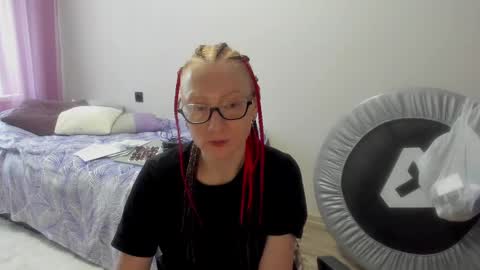 Snapshot of lucky_licky20 chatting on February 12, 2025, 4:12 am lucky_licky20 online show from February 12, 2025, 4:12 am