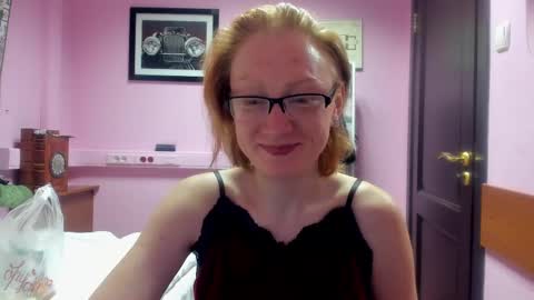 Snapshot of lucky_licky20 chatting on February 28, 2025, 3:37 am lucky_licky20 online show from February 28, 2025, 3:37 am