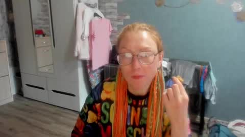 Snapshot of lucky_licky20 chatting on October 7, 2025, 1:58 am lucky_licky20 online show from October 7, 2025, 1:58 am