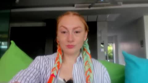 Snapshot of lucky_licky20 chatting on October 11, 2025, 3:17 am lucky_licky20 online show from October 11, 2025, 3:17 am