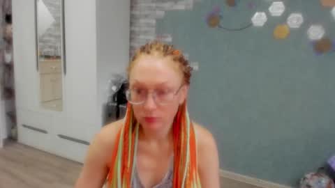 lucky_licky20 online show from November 11, 2025, 2:33 am
