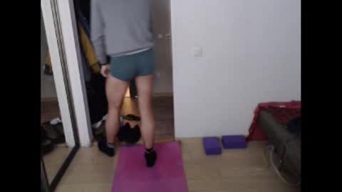 Snapshot of lucky_swimmer chatting on November 25, 2025, 4:51 pm Iron Jhon online show from November 25, 2025, 4:51 pm