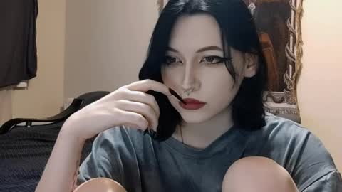 Snapshot of luckybastrad0677 chatting on June 2, 2026, 11:18 pm luckybastrad0677 online show from June 2, 2026, 11:18 pm