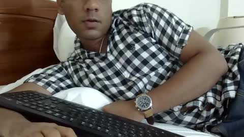 Snapshot of luckyfinalone chatting on February 14, 2025, 10:25 pm luckyfinalone online show from February 14, 2025, 10:25 pm