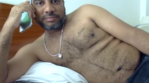 Snapshot of luckyfinalone chatting on November 1, 2025, 2:41 pm luckyfinalone online show from November 1, 2025, 2:41 pm