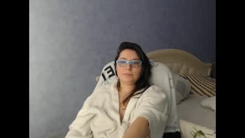 luckylinda23 online show from February 12, 2025, 11:51 am