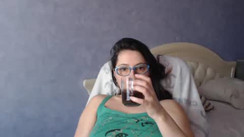 luckylinda23 online show from March 8, 2025, 10:11 am