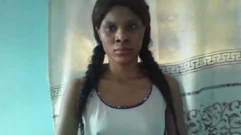 Snapshot of luckymadequeen chatting on February 12, 2025, 8:16 am Gloria online show from February 12, 2025, 8:16 am