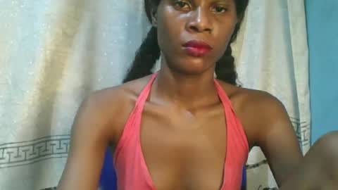 Snapshot of luckymadequeen chatting on January 6, 2026, 2:59 am Gloria online show from January 6, 2026, 2:59 am