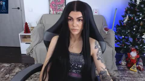 Monika online show from December 15, 2025, 7:01 am