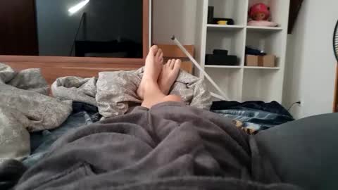 Snapshot of luckyshot91 chatting on October 29, 2025, 6:59 am luckyshot91 online show from October 29, 2025, 6:59 am