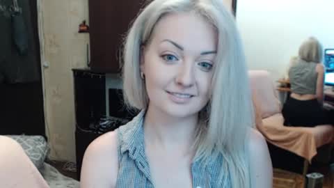 LuckyShot online show from October 28, 2025, 2:53 pm