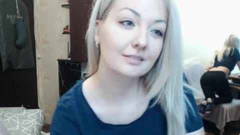 Snapshot of luckyshotgirl chatting on February 6, 2026, 2:09 pm LuckyShot online show from February 6, 2026, 2:09 pm