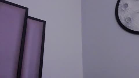   online show from December 19, 2025, 6:31 am