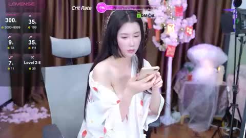 Snapshot of lucy__bb chatting on January 30, 2025, 4:27 am Lucy online show from January 30, 2025, 4:27 am