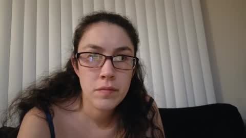 Snapshot of lucy_allison chatting on January 21, 2025, 5:16 am Lucy online show from January 21, 2025, 5:16 am