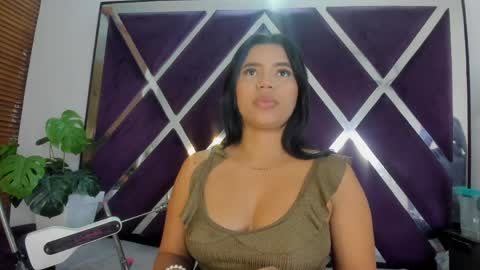 Snapshot of lucy_asm chatting on May 27, 2026, 2:14 pm Lucia online show from May 27, 2026, 2:14 pm