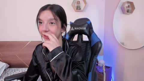 Your Lucy online show from October 17, 2025, 5:43 am