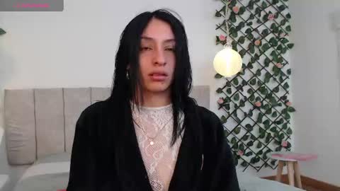 Luciana online show from July 19, 2026, 3:54 am