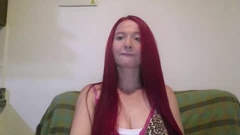 LUCY online show from April 19, 2026, 3:28 am