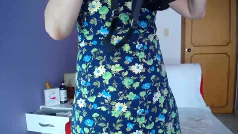  SleepyAbuela online show from February 6, 2026, 2:09 pm