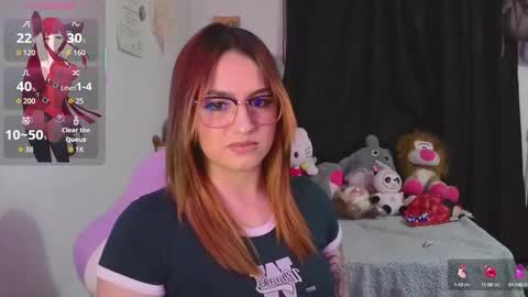 Snapshot of lucycherry__ chatting on September 18, 2025, 4:14 am LUCIA online show from September 18, 2025, 4:14 am