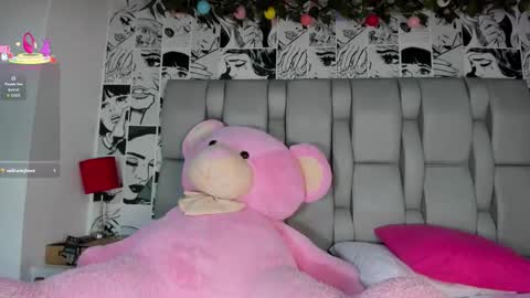 Snapshot of lucyrosse_ chatting on January 16, 2026, 11:14 am Lucy online show from January 16, 2026, 11:14 am