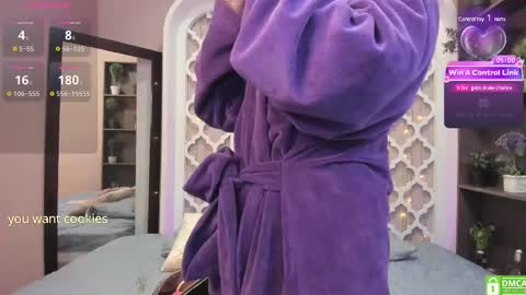 Snapshot of lucyy_liiu chatting on December 6, 2024, 9:54 am Lucy Liiu online show from December 6, 2024, 9:54 am