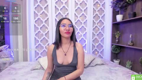 Snapshot of lucyy_liiu chatting on January 17, 2025, 8:00 pm Lucy Liiu online show from January 17, 2025, 8:00 pm