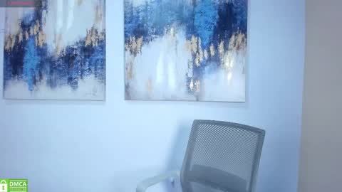 Snapshot of lucyy_liiu chatting on October 26, 2025, 2:01 pm Lucy Liiu online show from October 26, 2025, 2:01 pm