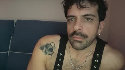 lui online show from December 17, 2025, 12:44 pm