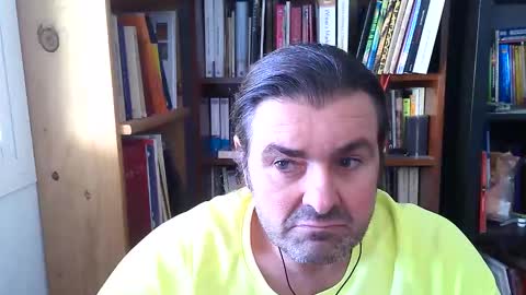 LUIGIJOHN online show from November 16, 2025, 3:50 pm