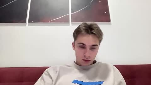 Snapshot of luis_7777 chatting on October 17, 2025, 8:55 pm Luis online show from October 17, 2025, 8:55 pm