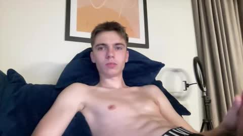 Snapshot of luis_7777 chatting on November 28, 2025, 6:16 am Luis online show from November 28, 2025, 6:16 am