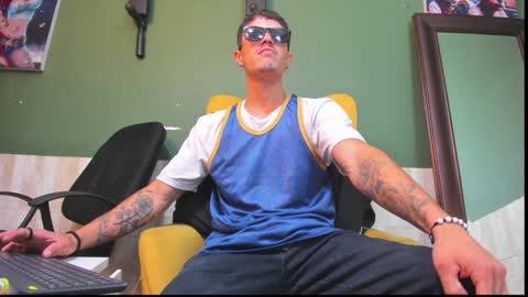 Snapshot of luis_as chatting on January 15, 2025, 12:36 pm Luis AS online show from January 15, 2025, 12:36 pm