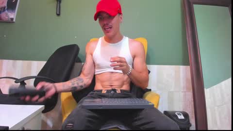 Snapshot of luis_as chatting on January 16, 2025, 2:41 pm Luis AS online show from January 16, 2025, 2:41 pm