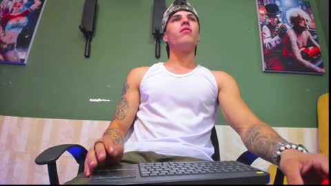 Snapshot of luis_as chatting on January 18, 2025, 12:47 pm Luis AS online show from January 18, 2025, 12:47 pm