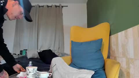 Snapshot of luis_as chatting on February 21, 2025, 11:33 am Luis AS online show from February 21, 2025, 11:33 am