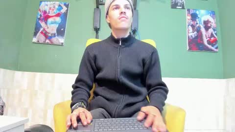 Snapshot of luis_as chatting on March 12, 2025, 10:48 am Luis AS online show from March 12, 2025, 10:48 am