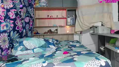 Snapshot of luisa2025_ chatting on October 26, 2025, 4:07 am Hot Latina online show from October 26, 2025, 4:07 am