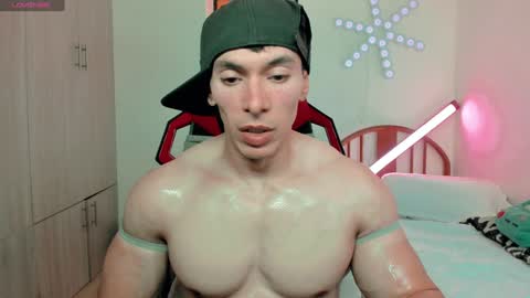 Snapshot of luisfernikesportboy chatting on December 31, 2024, 3:31 pm Luis Fer PVT IS OPEN online show from December 31, 2024, 3:31 pm